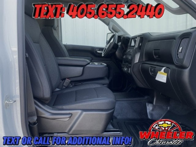 2025 Chevrolet Silverado 3500 HD Chassis Cab Work Truck