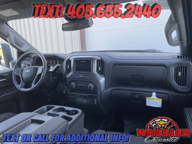 2025 Chevrolet Silverado 3500 HD Chassis Cab Work Truck