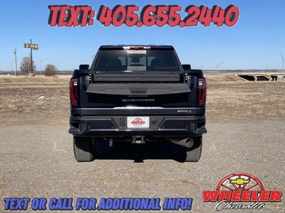 2025 GMC Sierra 2500 HD AT4