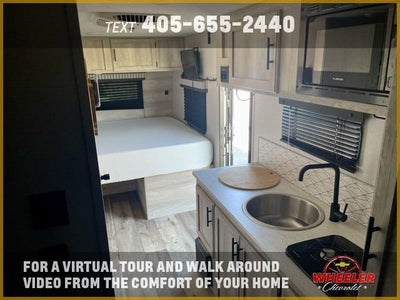 2021 ESCAPE E20 Base