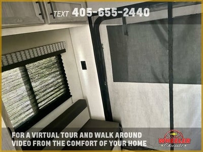 2021 ESCAPE E20 Base