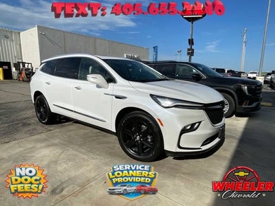 2023 Buick Enclave Essence