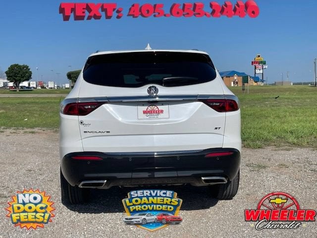 2023 Buick Enclave Essence