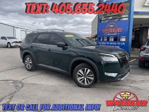 2023 Nissan Pathfinder SL