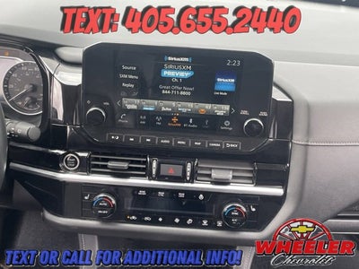 2023 Nissan Pathfinder SL