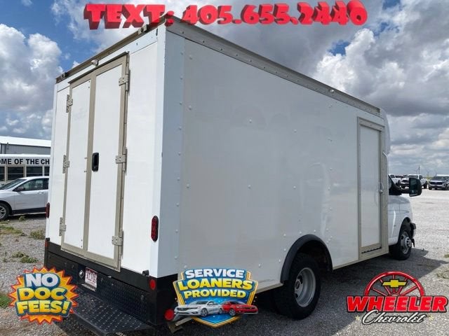 2023 GMC Savana Cutaway 3500 1WT