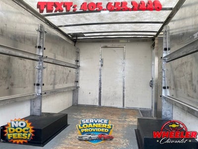 2023 GMC Savana Cutaway 3500 1WT