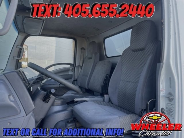 2013 Isuzu NPR HD DSL REG WHITE CAB IBT AIR PWL